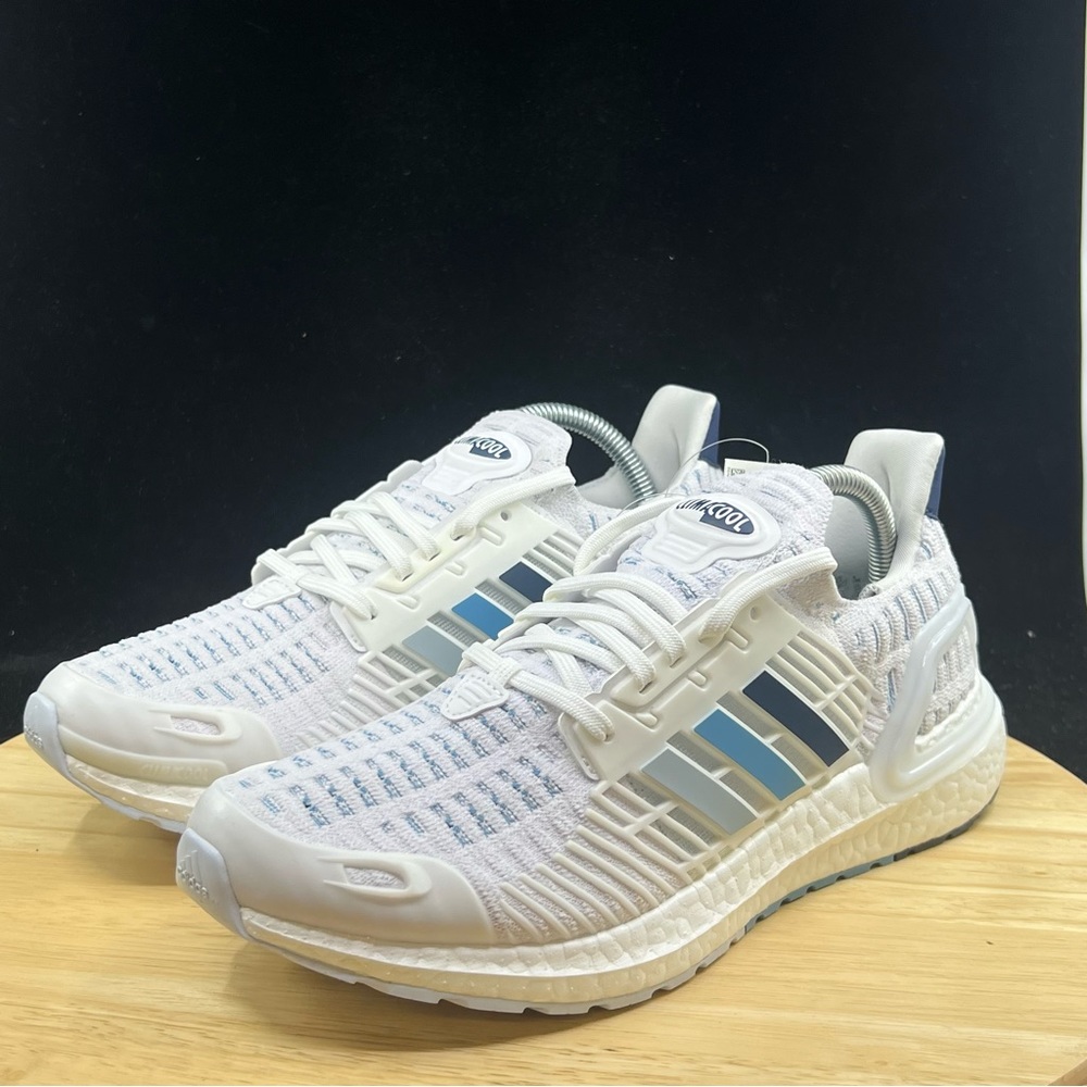 NEW Adidas UltraBoost CC_1 DNA White Blue Running Shoes GX7811 Mens Size 8 - Picture 2 of 10